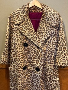 lot 481 image: Vintage Leopard Print Ladies Coat by Fairmoor