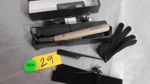 FURIDEN Professional Salon Quality Hair Straightener, Hair Straightener and Curler 2 in 1, Flat Iron Curling Iron in One, Fast Results  Long Lasting