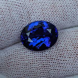 Highest Grade 14.67 Carat Natural Tanzanite Gemstone (D Block Color) with GCI Report $14,670 Retail VIDEO
