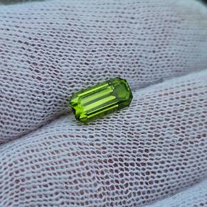 3.63 Carat Natural Electric Green Peridot Gemstone $1200 Retail VIDEO