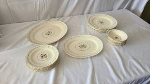 Large crackled china set from Crown...