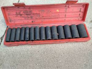 lot 9 image: MIT Socket Set - 38 - 1-14