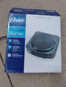 lot 33 image: Oster Single Burner In Box