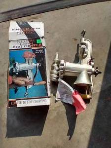 lot 128 image: Heavy Duty Meat ChopperGrinder