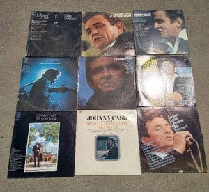 lot 211 image: (9) Johnny Cash LP Albums