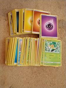 lot 250 image: 100 Pokemon Cards