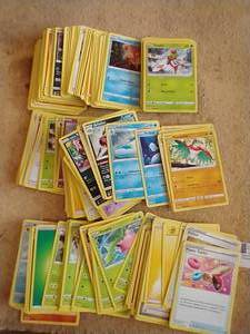 lot 267 image: 200 Pokemon Cards