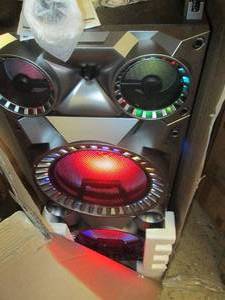 lot 54 image: beFree Sound Bluetooth 12 Portable Party Speaker