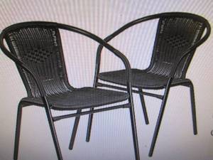 lot 60 image: Flash Furniture Rattan Restaurant Stack Chair