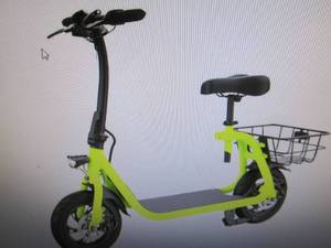 lot 76 image: GlareWheel 15-MPH Electric Scooter
