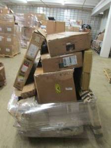 lot 86 image: pallet of items that need work