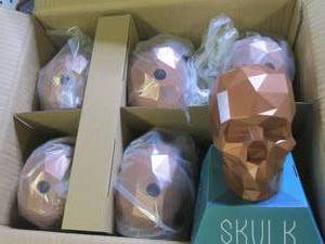 lot 98 image: case of 6 new skulk games