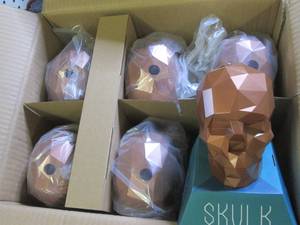 lot 99 image: case of 6 new skulk games
