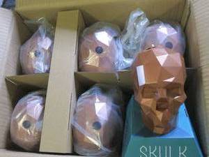 lot 105 image: case of 6 new skulk games