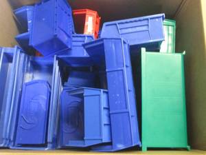 lot 131 image: box of blue green and red bins ...