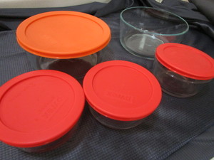 Pyrex Bowls