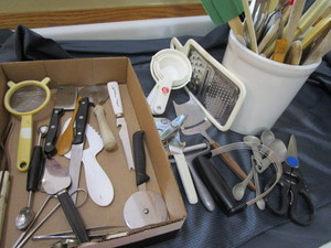 Kitchen Utensils & Holder