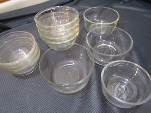 Pyrex, AH, Custards