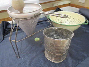 Vintage Kitchenwares