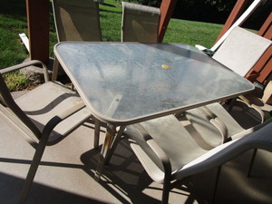 Patio Table & 6 Chairs