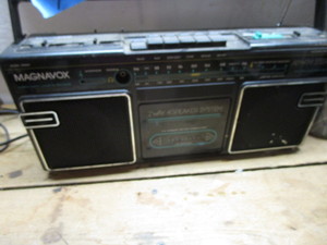 Magnavox Radio