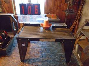 lot 106 image: Portable router stand. Used condition. As shown.