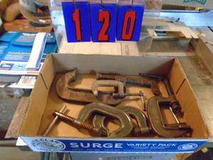 lot 120 image: Flat of c clamps. Approx 3 - 4. As shown.