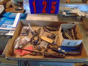 lot 125 image: Flat ofdremel sanding drums & misc hardware. As shown.