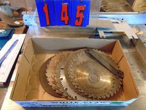 lot 145 image: Flat of misc saw blades. As shown.