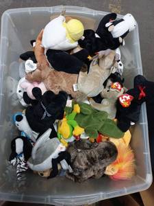 lot 52 image: TY Beanie Babies