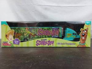 lot 357 image: Scooby Doo Trailer Rig