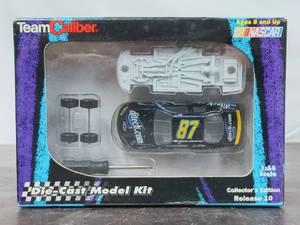 lot 360 image: Kyle Busch Model Car