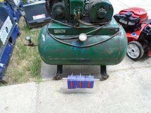 Vintage very collectible 110 volt belt driven air compressor. Tested & works. As shown.