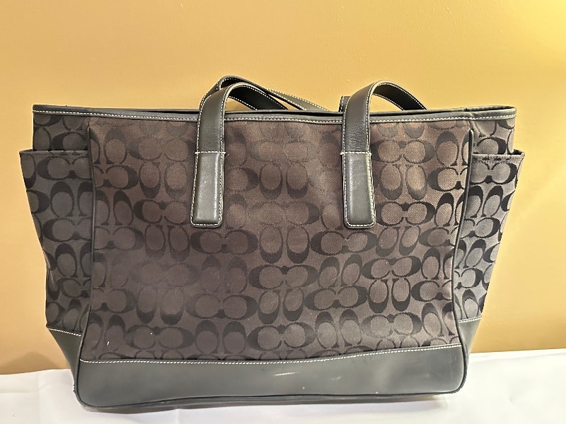 COACH® | Large Tote