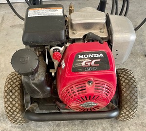 lot 61 image: Honda GC 190 Power Washer