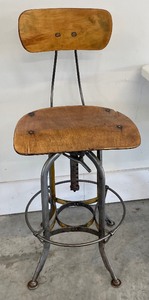 lot 63 image: Vintage 1930s Toledo Drafting Stool