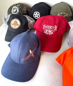 lot 73 image: 14 Hats