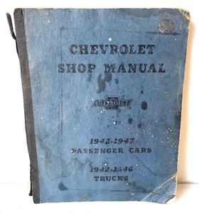 lot 76 image: Vintage Shop Manual, Parts Book and Magazines