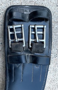 lot 89 image: Black Leather Horse Girth
