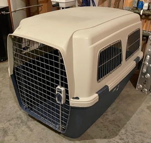 lot 131 image: Clipper 6 Kennel