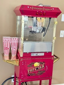 lot 32 image: Princeton Popper - Popcorn Popper with Stand