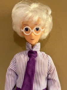lot 156 image: Irwin Sailor Moon Professor Tomoe Doll