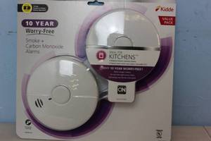 NEW - Kidde 10 Year Worry-Free Sealed Battery Combination Smoke and Carbon Monoxide Detector with Photoelectric Sensor (2-Pack) MSRP $74.88 047871268573