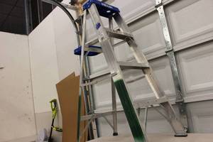 lot 40 image: Ladder - See Pictures