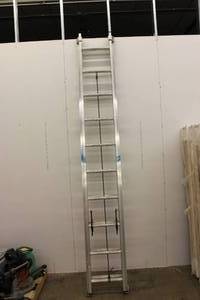 lot 57 image: 20ft Ladder- See Pictures