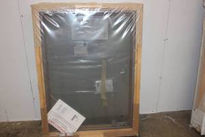 lot 64 image: NEW - Marvin Ultimate Double Hung Aluminum Window White 26 x 72 6 916th