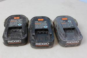 lot 81 image: RIGID 3ct  High Capacity 2.0 Ah Lithium Ion 18v Rechargable Batteries