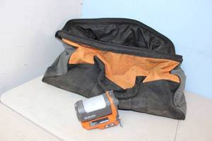 lot 104 image: RIGID Shop Bag w Dual Mode Flashlight