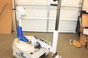 lot 4 image: PHS West Ergo Motorized Tug Drive System