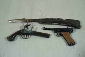 lot 44 image: 3 Mini Gun Replicas